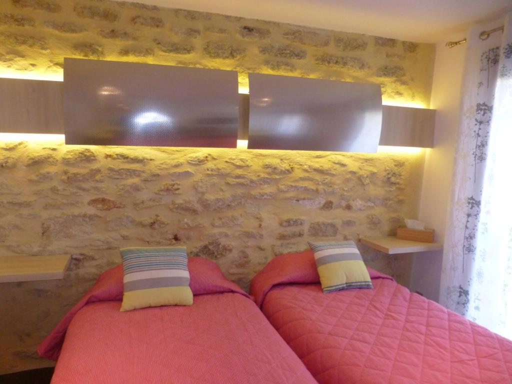 Le Vieux Bistrot Hotel Cabrières-dʼAvignon Quarto foto