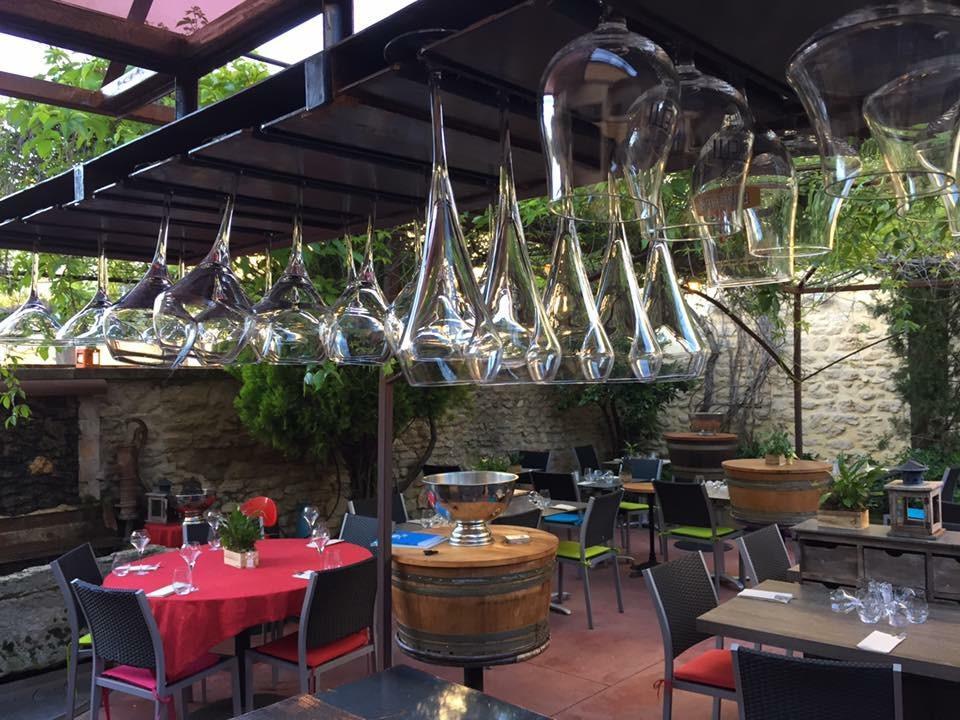Le Vieux Bistrot Hotel Cabrières-dʼAvignon Exterior foto