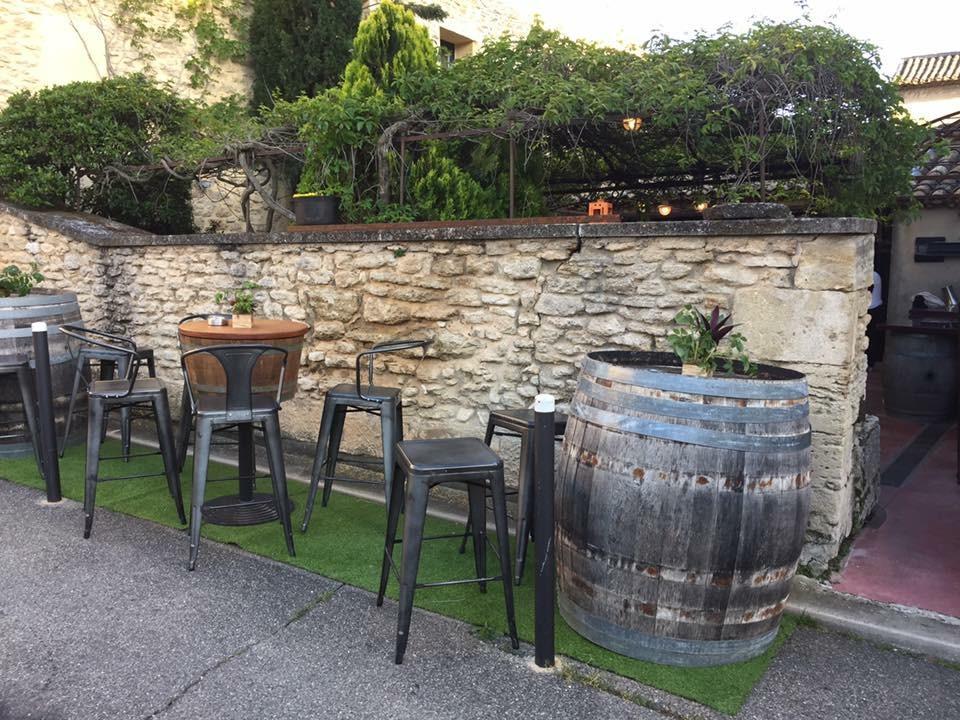 Le Vieux Bistrot Hotel Cabrières-dʼAvignon Exterior foto